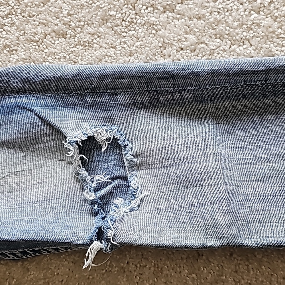 Jeans - Picture 8 of 8